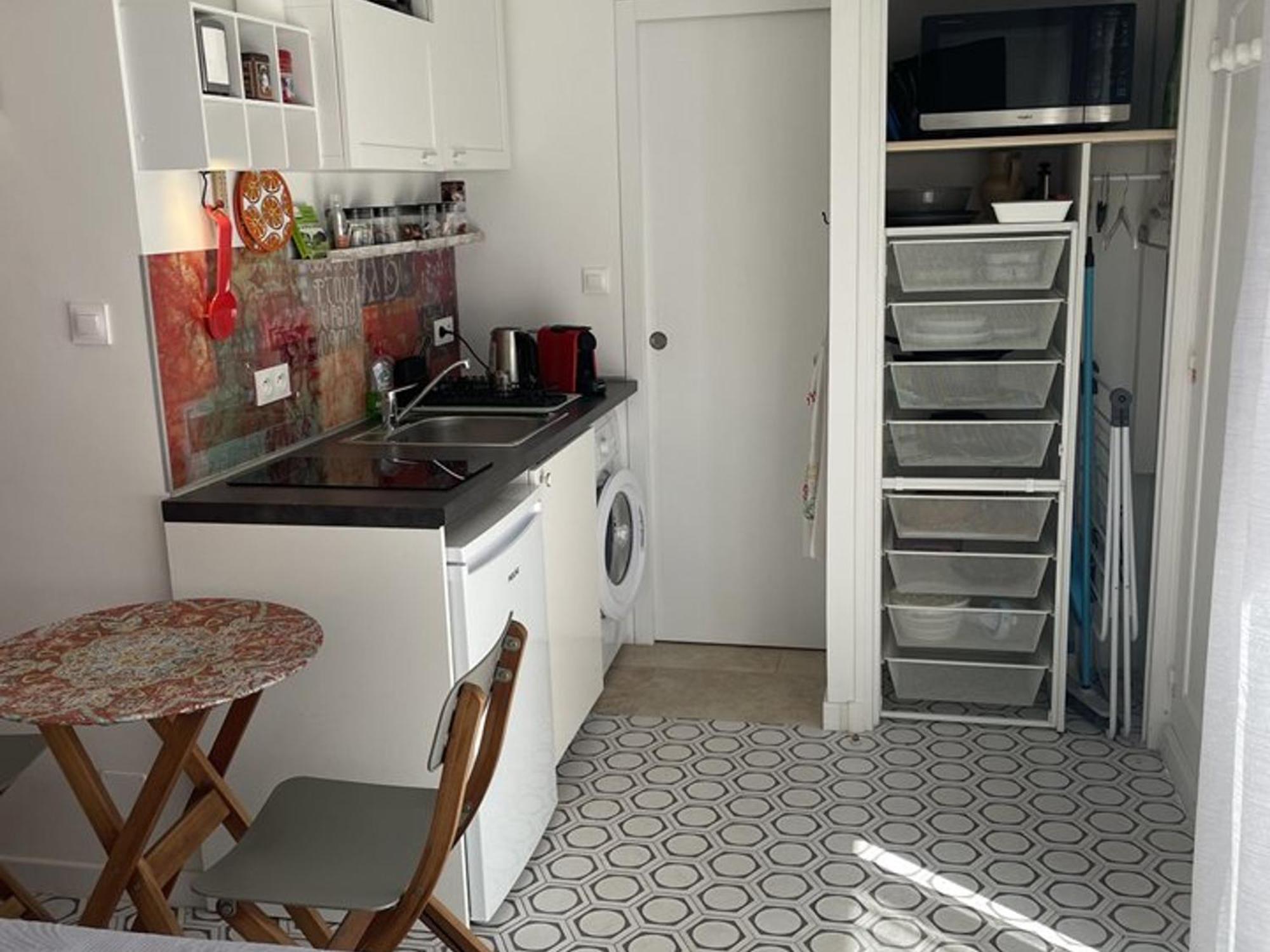 Appartement Climatise En Bord De Avec Parking A - Fr-1-335-204